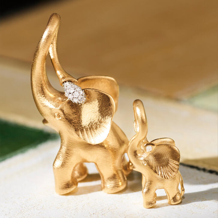 Elephant Anhänger 750 Gelbgold mit Brillanten
