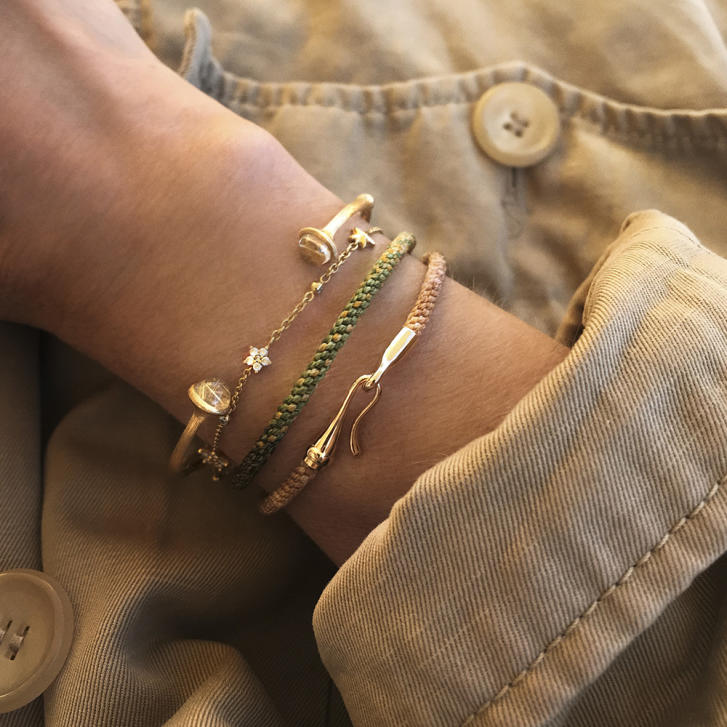 Nature Armreif 750 Gelbgold mit Rutilquarz