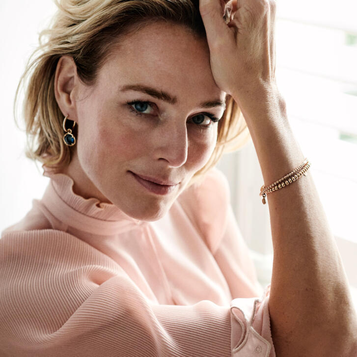Bron Ohrring Einhänger Mira Mira Ø 12 mm 750 Roségold mit London Blue Topas