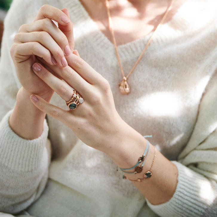 Bron Stax Memoire Ring 2,7 mm 750 Gelbgold mit Brillanten