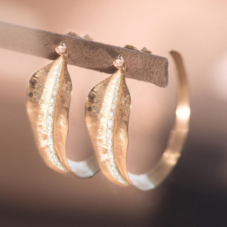 Leaves Creolen large 750 Gelbgold mit Brillanten
