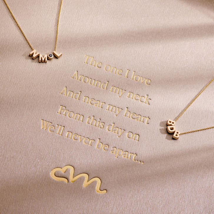 Signature Kette 3 Initialen/ Symbole/ Ziffern 750 Gelbgold mit einem Edelstein