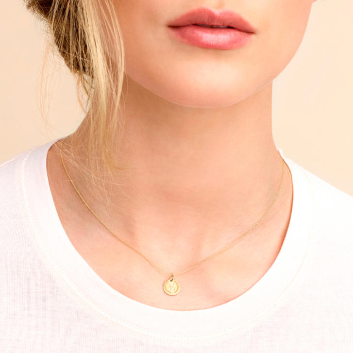 Olivenzweig Disc Ø 10 mm mit Gravur und Kette 750 Gelbgold