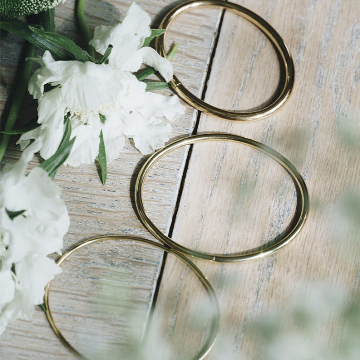 Armreif federnd 1,7 mm 750 Gelbgold