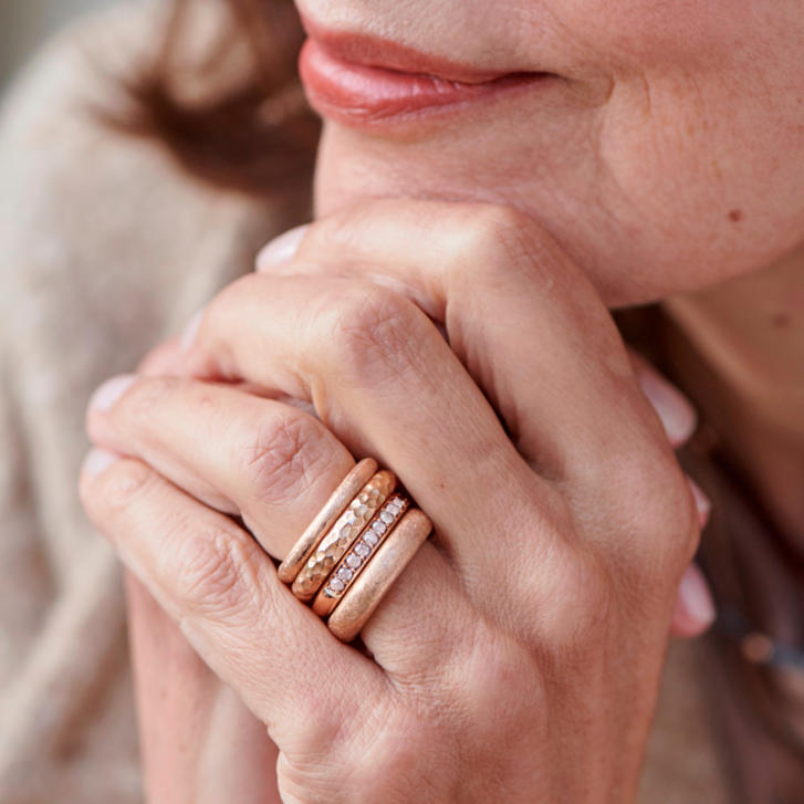 Bron Stax Meteo Ring 4 mm 750 Roségold