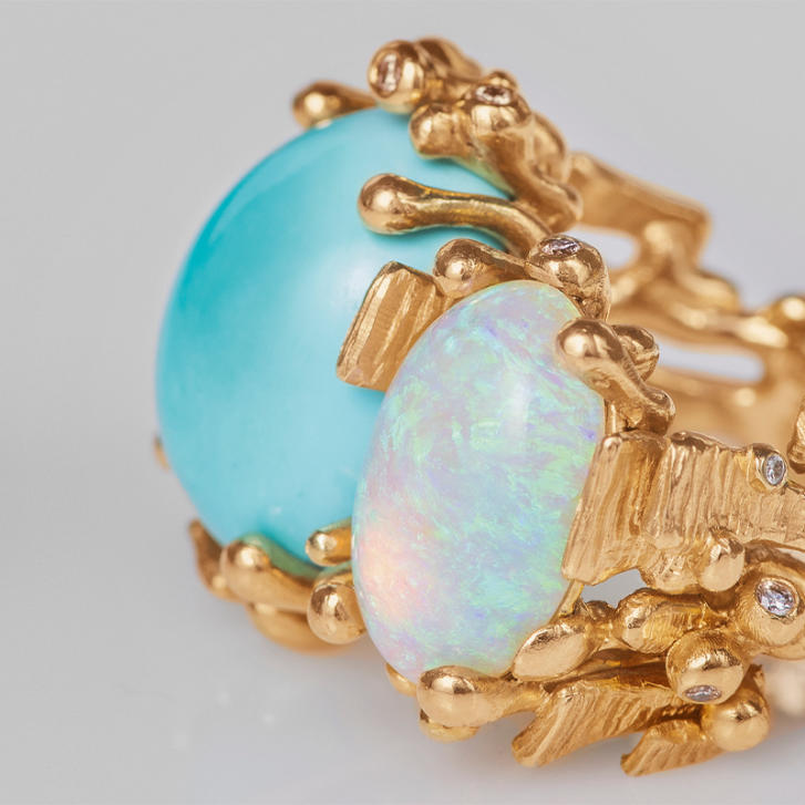 BoHo Ring aus 750 Gelbgold mit Türkis, Opal und Brillanten