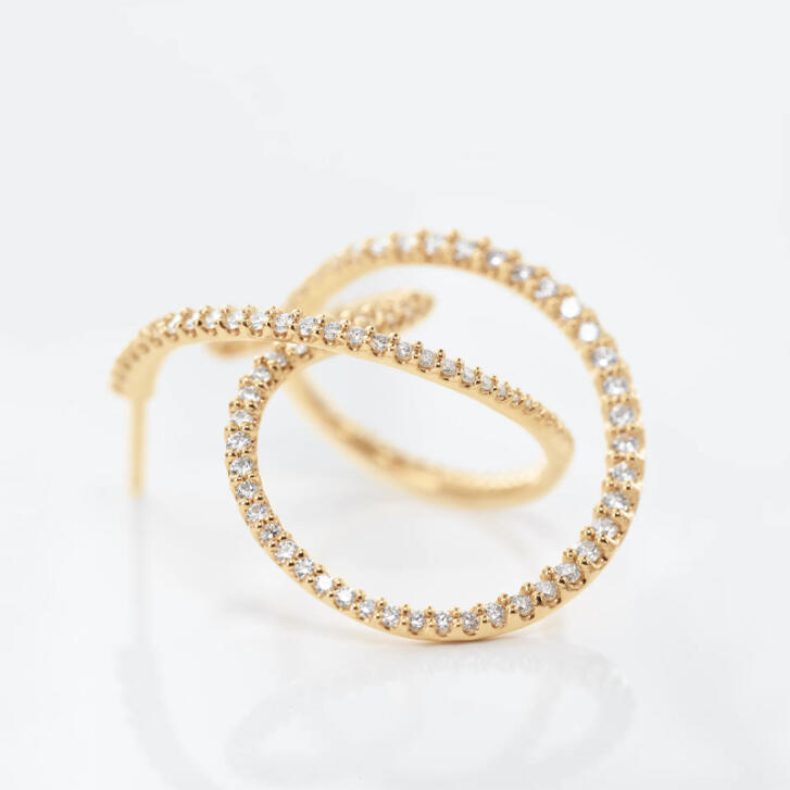 Twisted Love Band Ohrringe 750 Gelbgold mit Brillanten, Paar