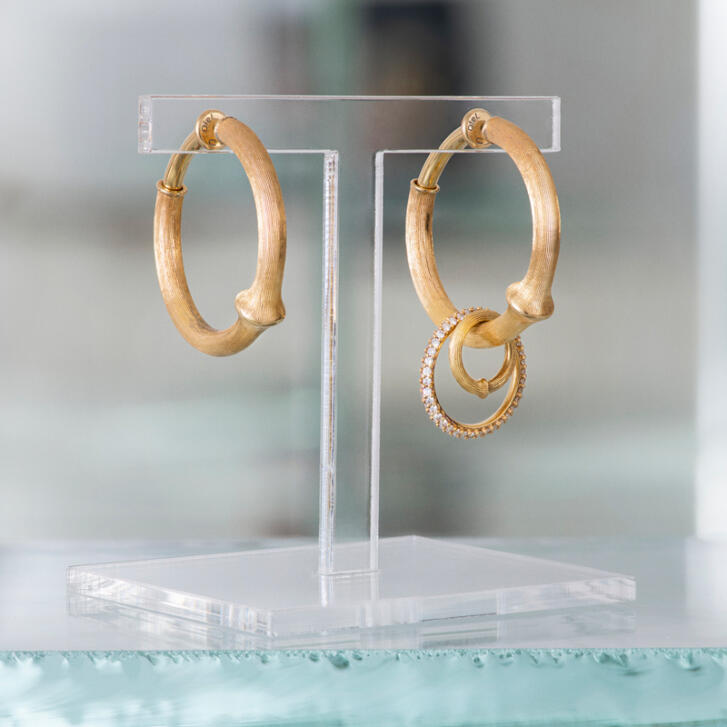 Nature Ohrring Einhänger Pavé 750 Gelbgold mit Brillanten, large