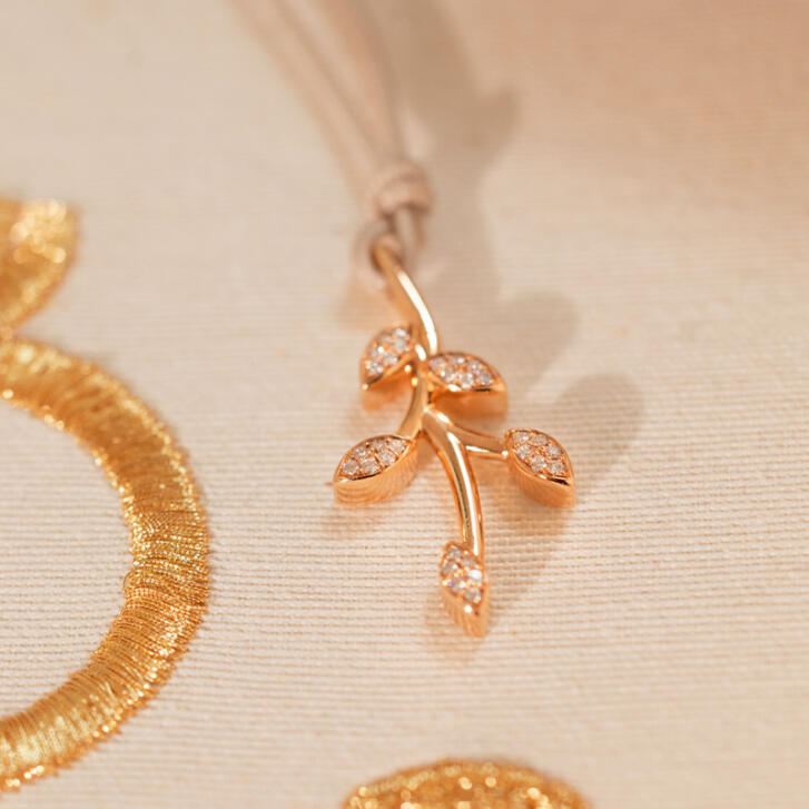 Bron Poppy Anhänger 750 Roségold mit Brillanten