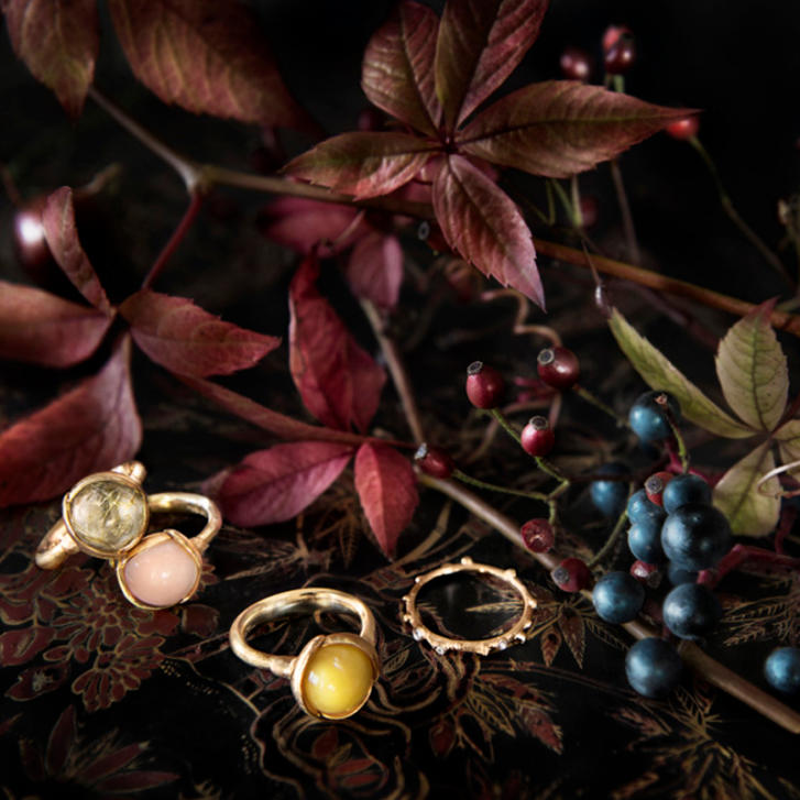 Lotus Ring No.2 750 Gelb- und Roségold mit Rosenquarz